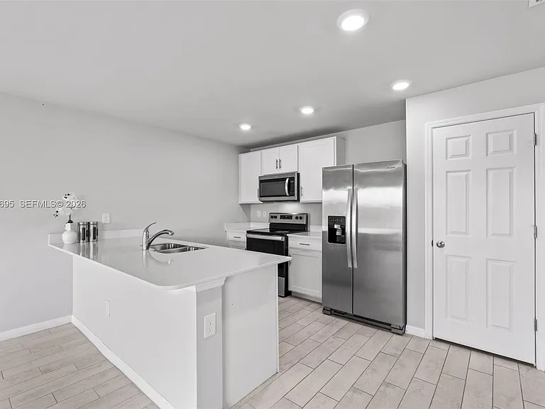 7020 Ramrod Cir — Photo 1