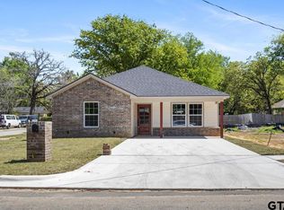 902 Duckenfield Ave, Tyler, TX 75701