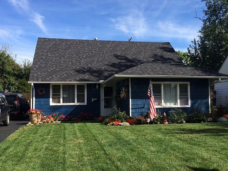 1st image of 520 W Virginia Cres