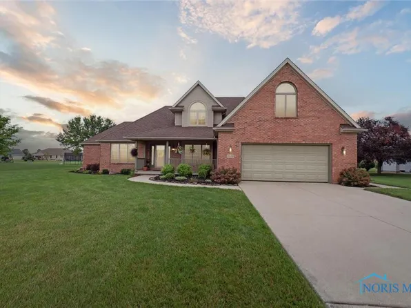 22152 W Red Clover Ln, Curtice, OH 43412