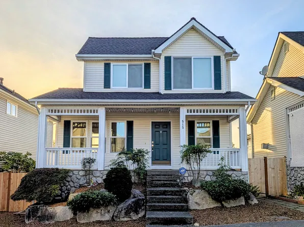 515 Queen Pl NE, Renton, WA 98056