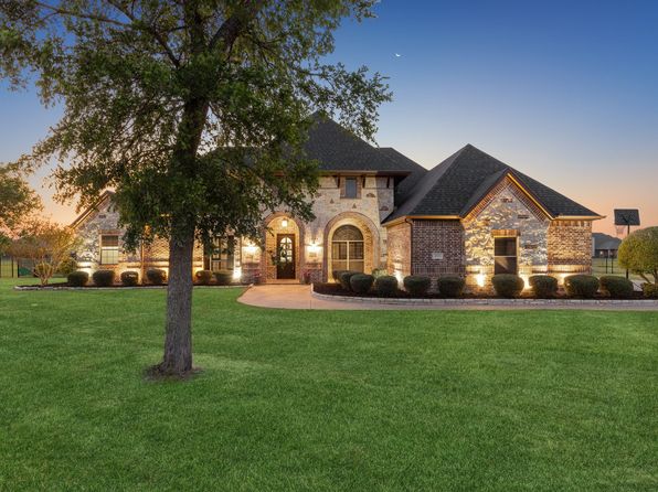 19275 Bailey Ln, Forney, TX 75126