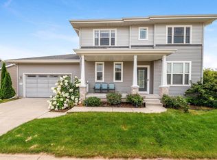 725 Quiet Pond Dr, Verona, WI 53593