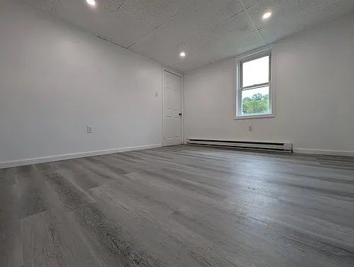 617 E Main St #A Photo 1