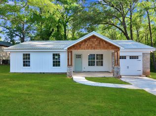 203 Myrtlewood Dr, Enterprise, AL 36330
