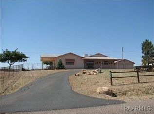 20415 E Kino Rd, Cordes Lakes, AZ 86333