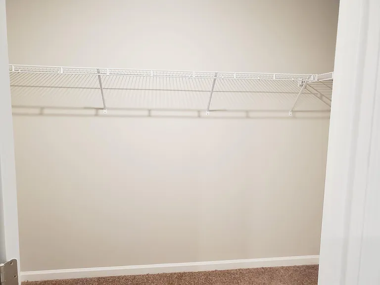 61 Pointe Pl — Photo 19