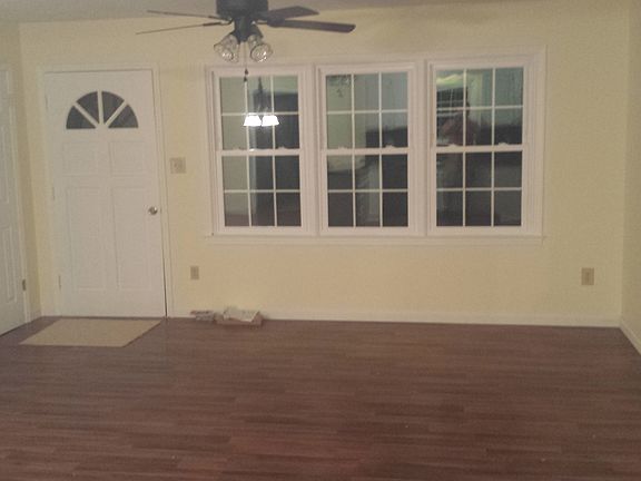 3rd image of 3430 Hickory Pl