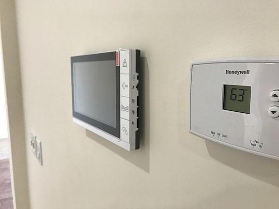 5th image of 13 Melville Ave #2