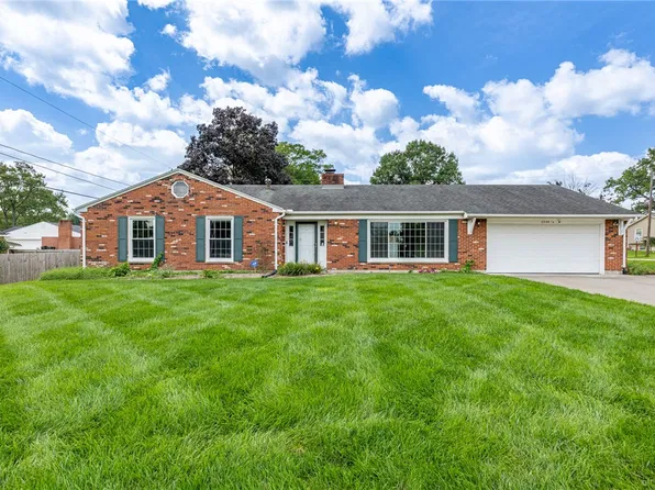 2206 Fox Run Rd, Dayton, OH 45459