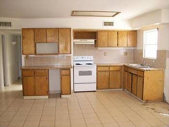 5th image of 1513 N 66th St
