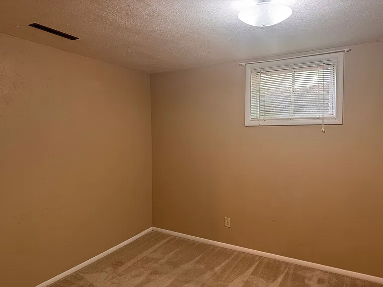 3131 W Platte Ave — Photo 24