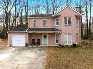 688 Greenhedge Dr, Stone Mountain, GA 30088