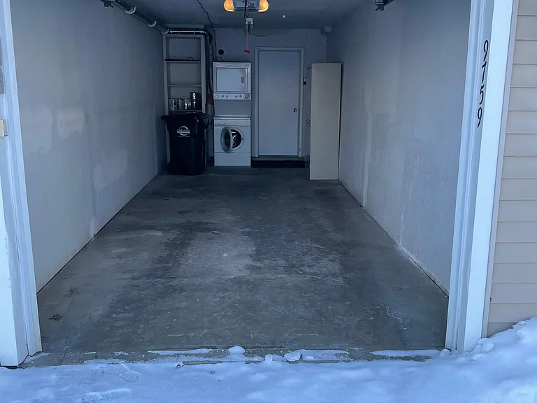 Extra Deep one car Garage