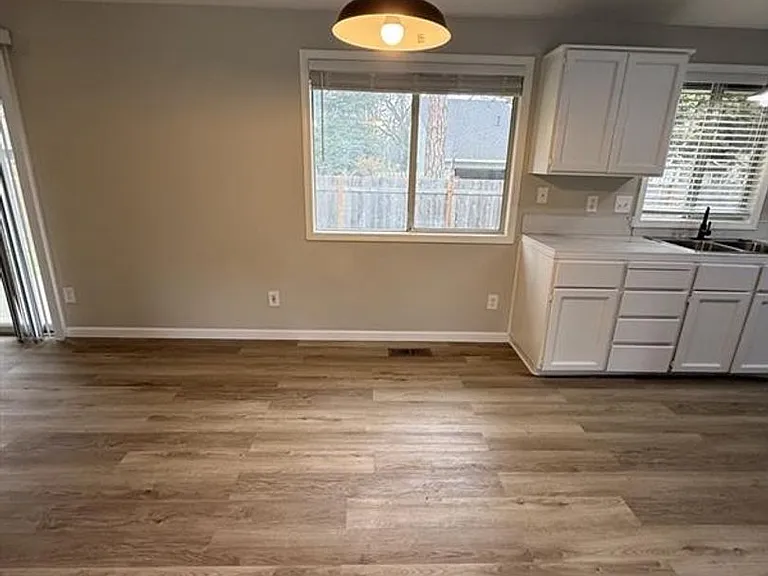 1333 SW 178th Ave — Photo 5
