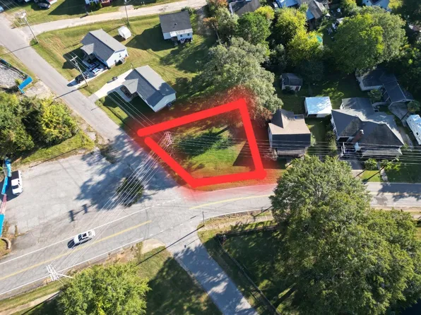 300 Graham St, Easley, SC 29640