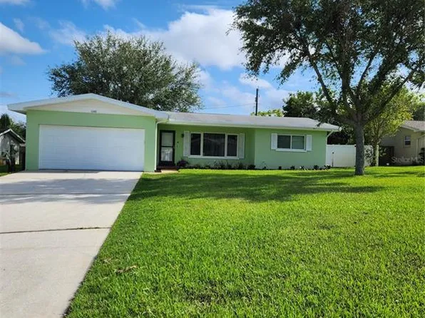 1345 Cambridge Dr, Clearwater, FL 33756