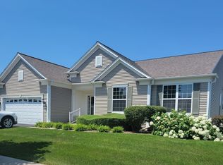 3758 Canton Cir, Mundelein, IL 60060