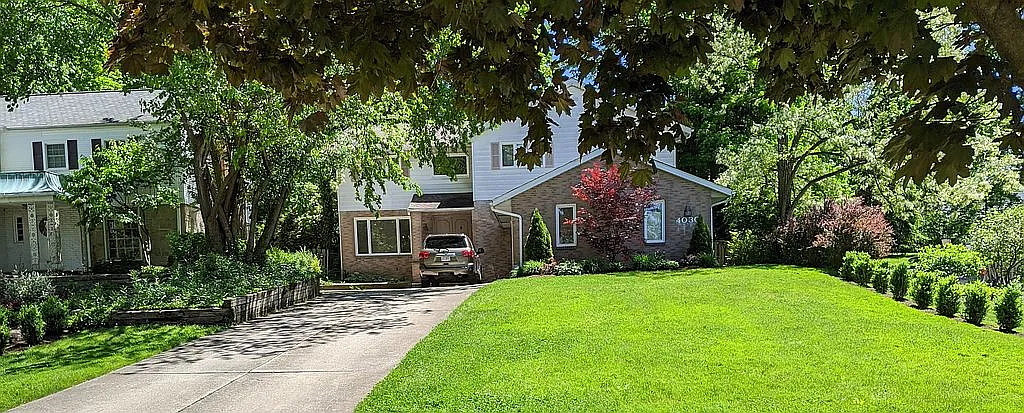4030 Meadowbrook Blvd photo 1
