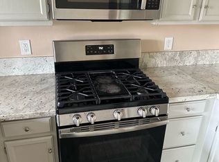 4301 E Feemster Ave, Visalia, CA 93292