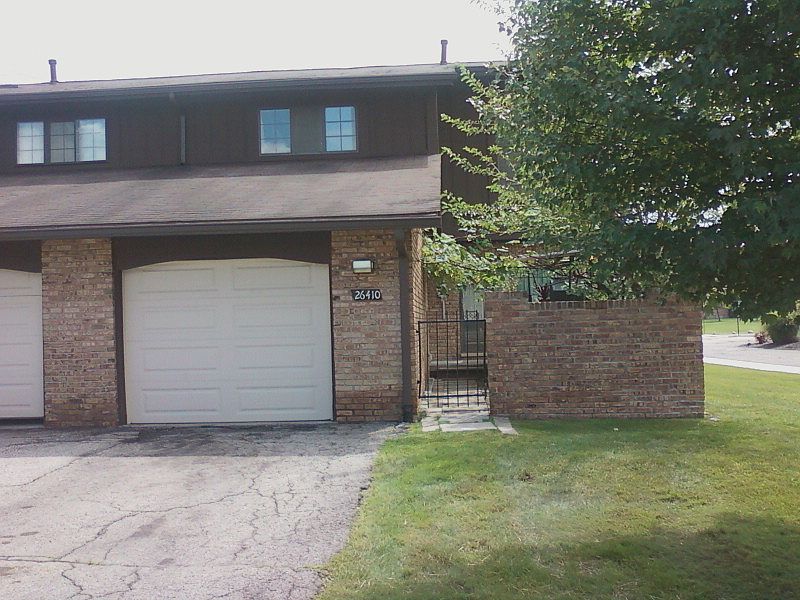 1st image of 26410 Summerdale Dr #1