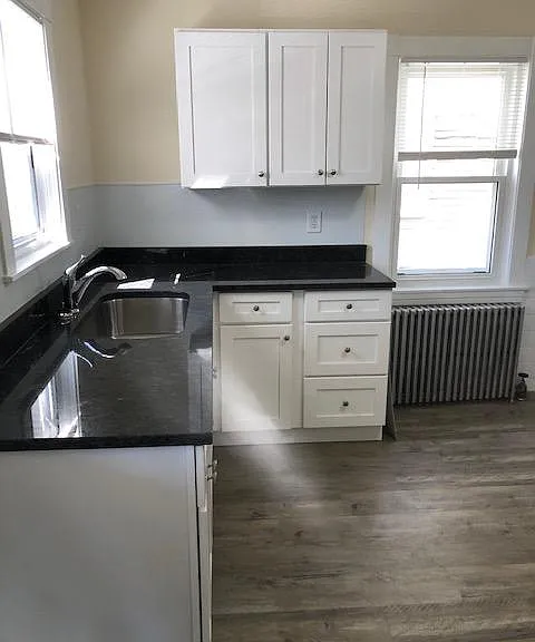 South St — Photo 2