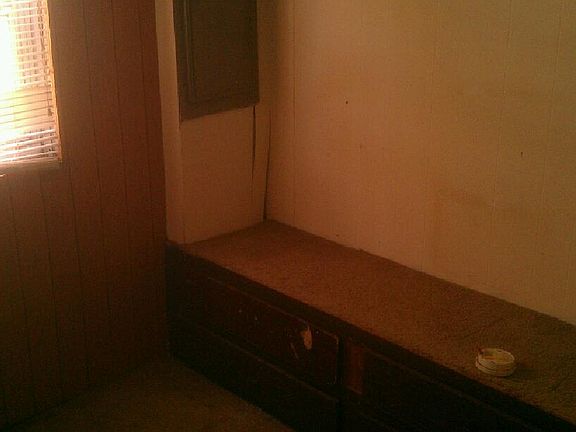 5th image of 2009 S Clay St