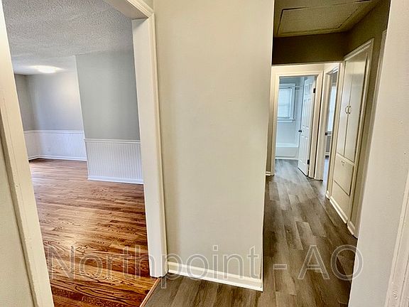 3rd image of 5001 S Crysler Ave
