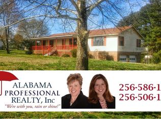 285 Fairhope Dr, Arab, AL 35016