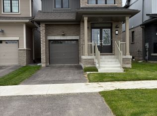 215 Aviron Cres, Welland, ON L3B 0M5
