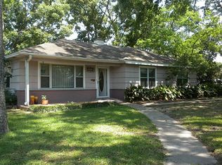 1022 E T C Jester Blvd, Houston, TX 77008