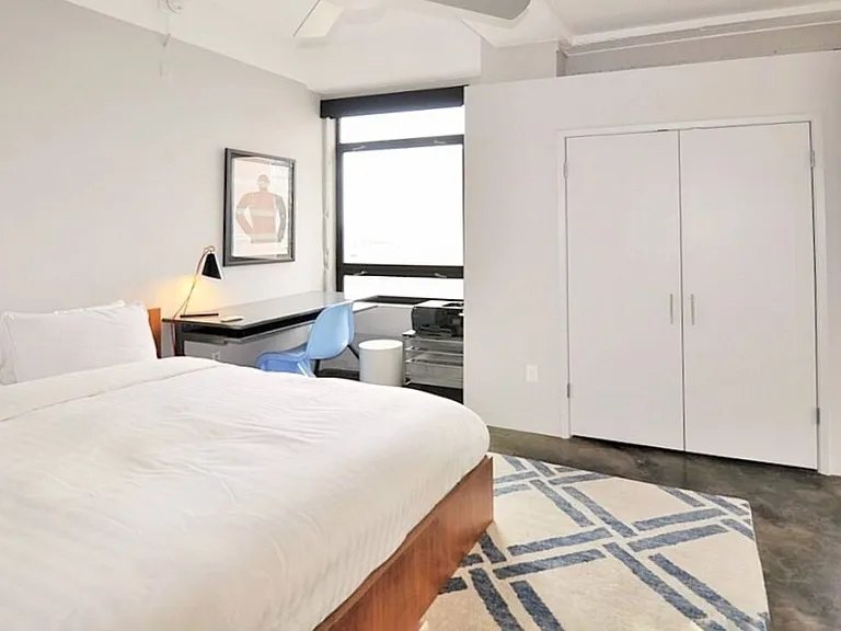 849 S Broadway #811 — Photo 11