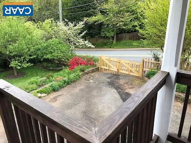 4 bed, 2295 sqft, $3,850 — Photo 4