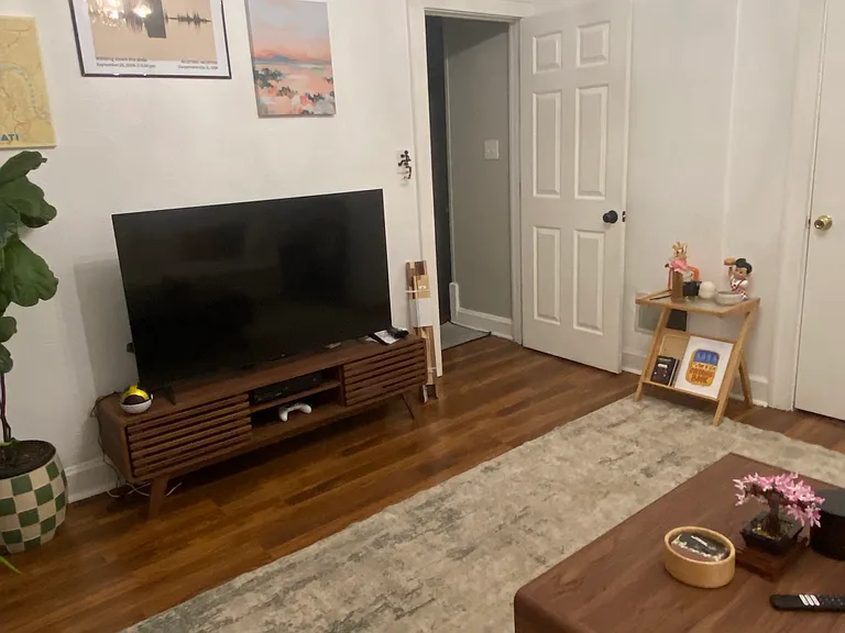 3901 Avilla Pl #2 — Photo 3