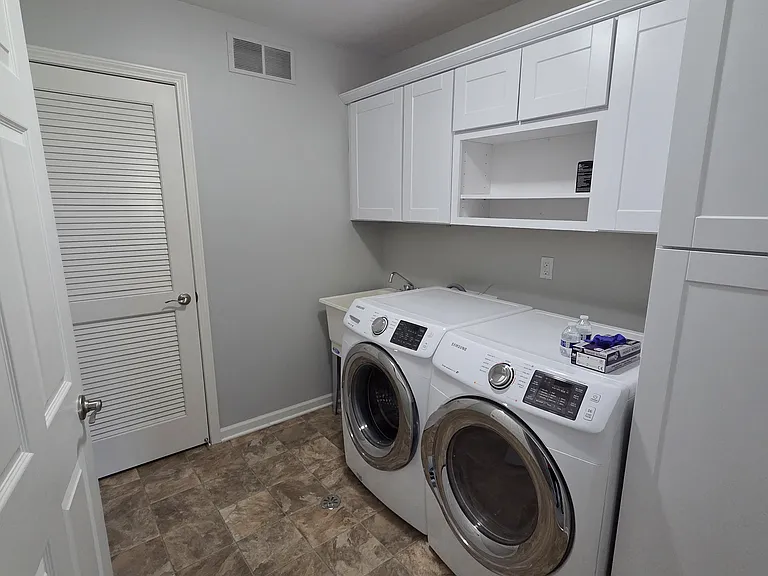 29463 Woodpark Cir — Photo 24