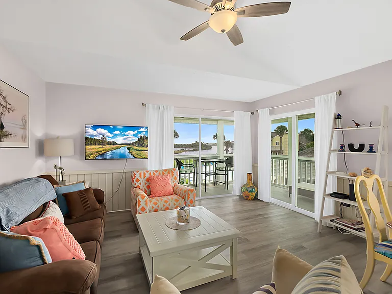 611 Ocean Marina Dr #611 — Photo 3