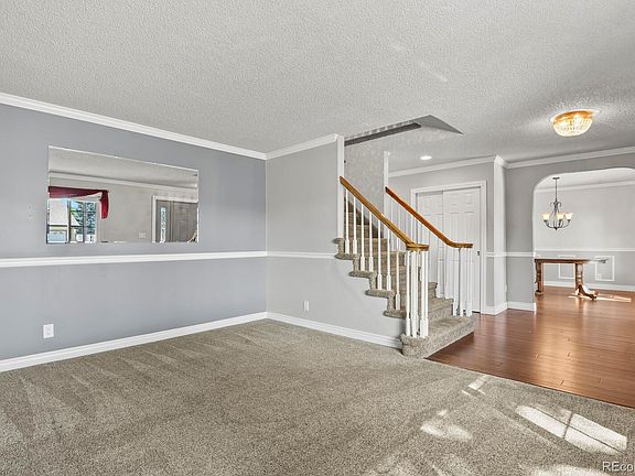 3rd image of 9993 Appletree Place