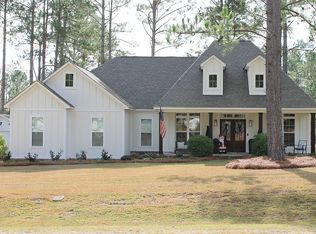 215 Lundy Rd, Sylvester, GA 31791