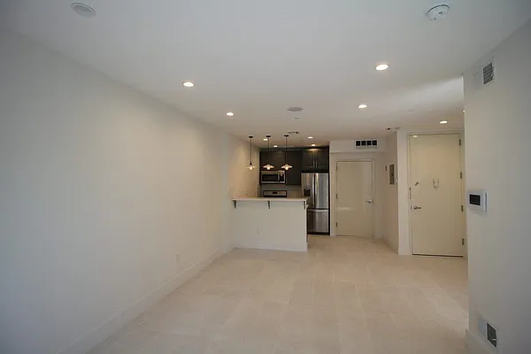 Rented by Elite NY Holdings | media 36