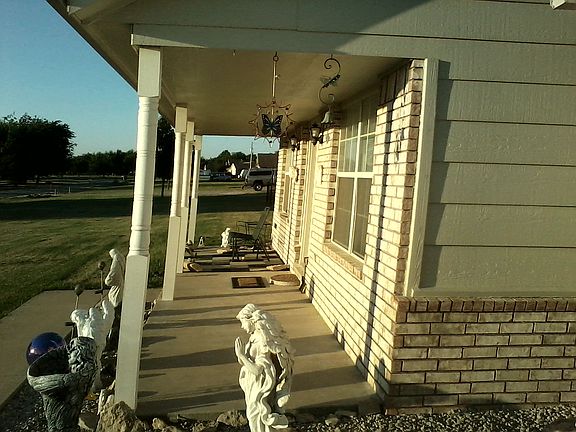 Front Porch W/Columns.