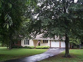 2nd image of 144 Suffolk Rd