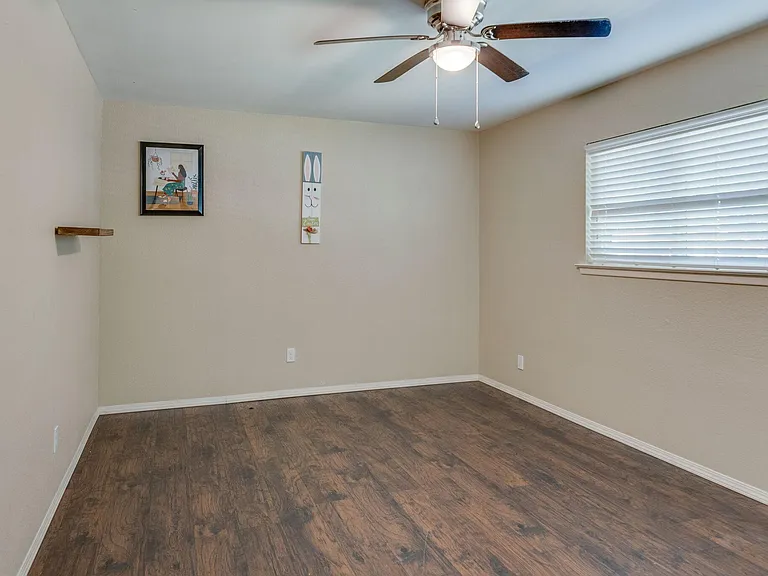 612 Vine St — Photo 6