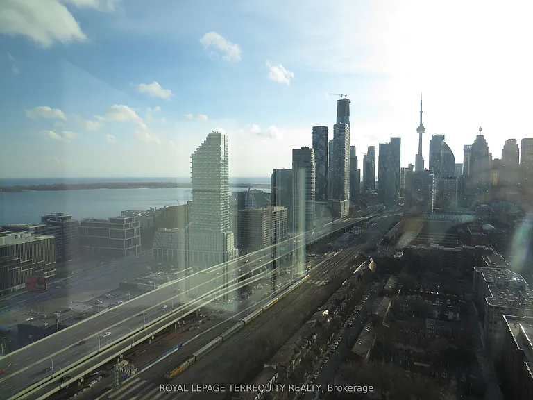 35 Parliament St #3304 — Photo 14