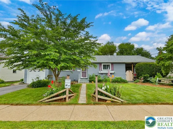 1353 Richard Ave, Bethlehem, PA 18018