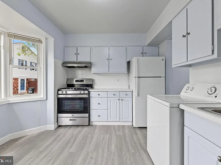 8145 Community Dr — Photo 9