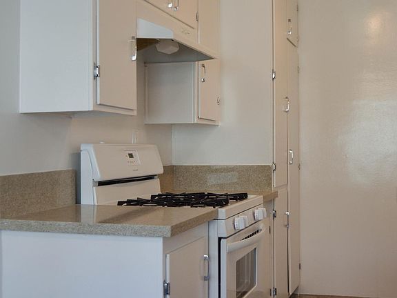 4th image of 1312 Amherst Ave APT 6