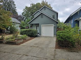 3936 SE Ivon St, Portland, OR 97202