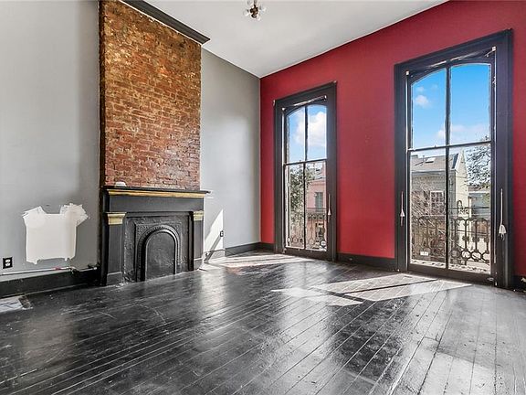 4th image of 1611-13 Prytania St