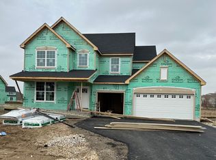 156 N Bend Way, Elgin, IL 60124