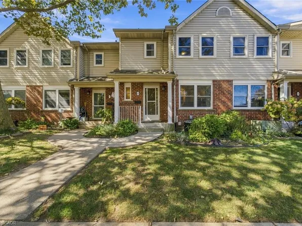 55 Kerman Ave #47, Grimsby, ON L3M 5G2